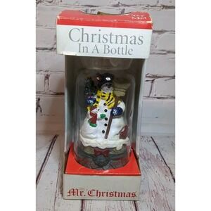 2004 Christmas In A Bottle‎ Mr. Christmas Snowman
